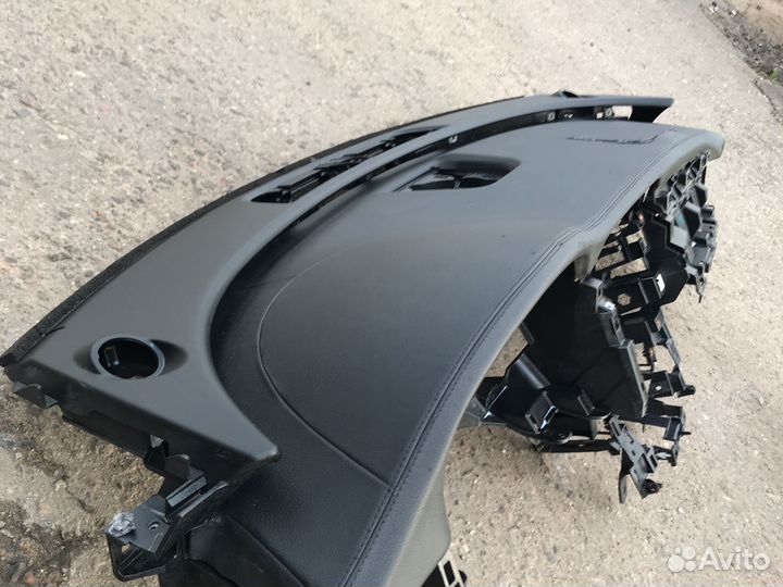 Торпедо Jaguar XE