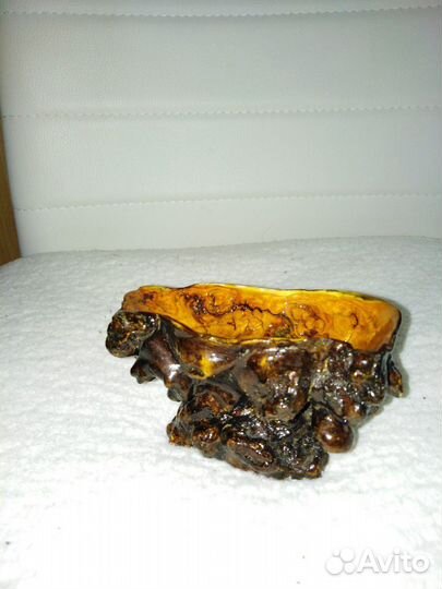 Солонка из карельской березы