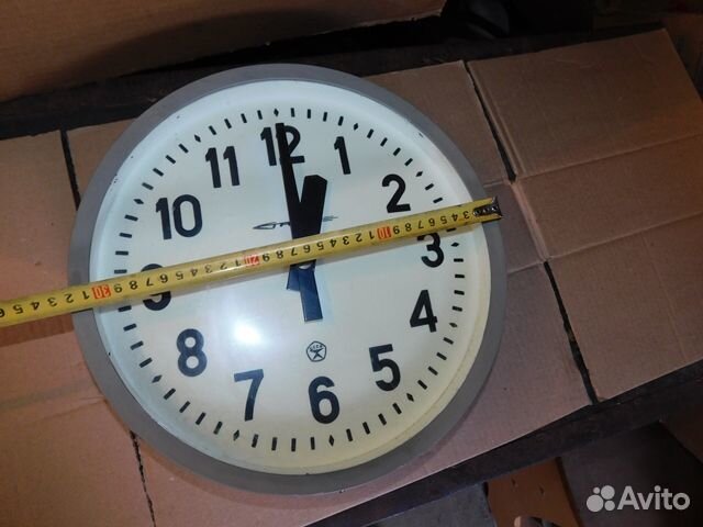 Электронные часы Янтарь заводской проходной СССР