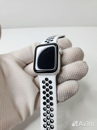 Apple watch se 40mm оригинал,красивые