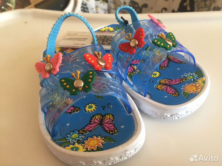 Новая Летняя обувь на девочку 22-24 размера