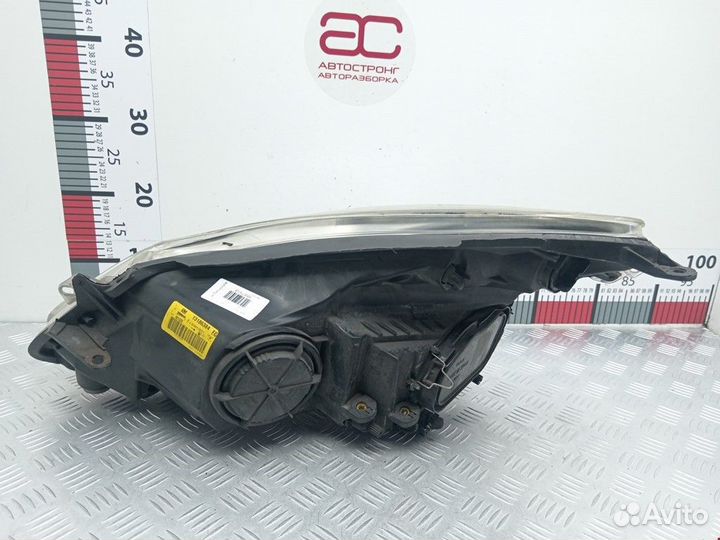 Фара правая Opel Corsa D 2010