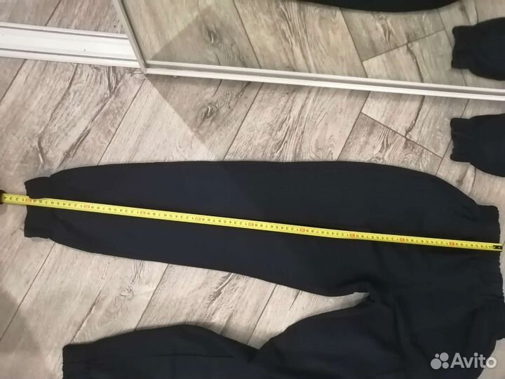 Костюм спортивный