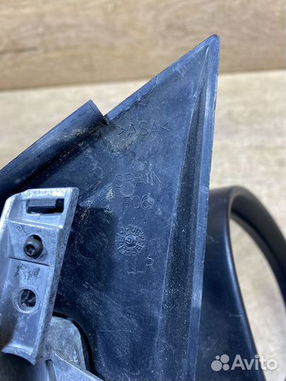 Зеркало правое Seat Ibiza 3 Арт. 7720671