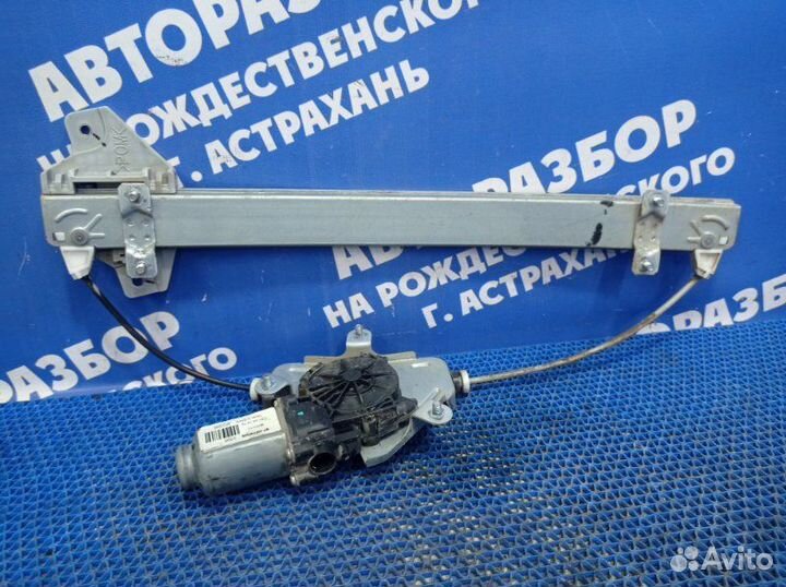 Передний правый стеклоподъемник Hyundai Solaris 1