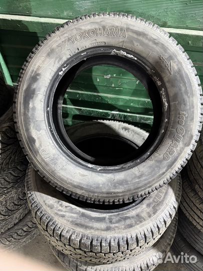 Yokohama IceGuard Stud IG65 235/65 R17