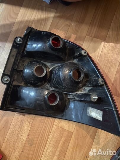 Фары и подголовники на LADA priora