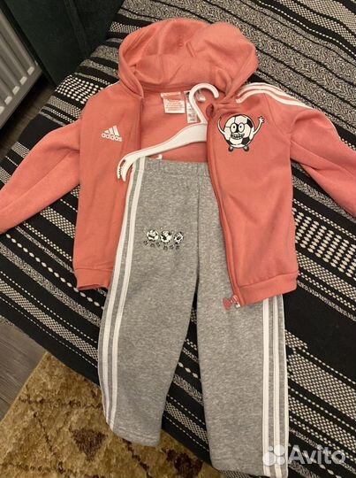 Спортивный костюм adidas для девочек