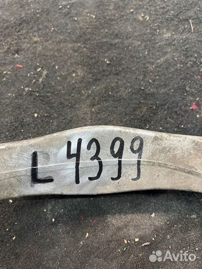 Рычаг кривой передний левый Audi A4 B8 1.8 CDH