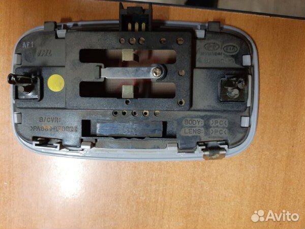 Плафон освещения салона Kia Rio JB 1.4 G4EE