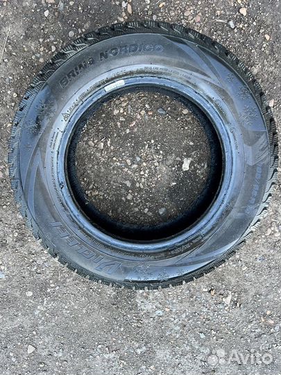 Зимняя резина 185/65 r14 Viatti Vicleei