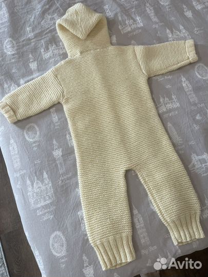 Детский вязаный комбинезон