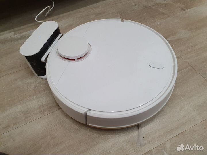Робот-пылесос Xiaomi Mi Robot Vacuum-Mop P