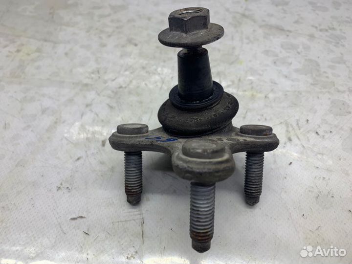 Шаровая опора левая Volkswagen Passat Cc 2.0 2008