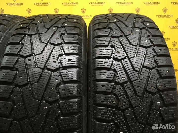 Pirelli Ice Zero 215/55 R17 98T