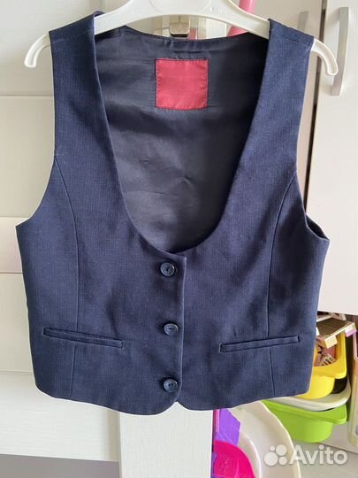 Жилетка для девочки школьная 134