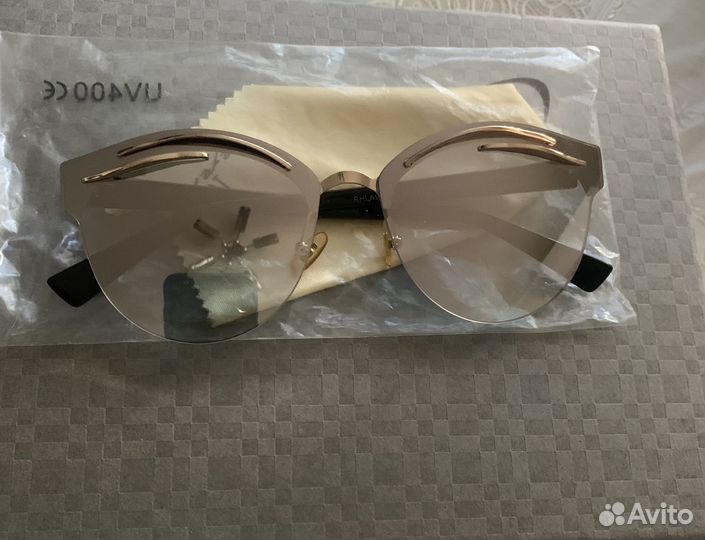 Солнцезащитные очки женские Dior