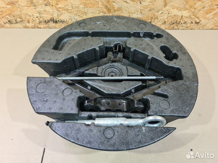 Органайзер в сборе Ford Focus 3