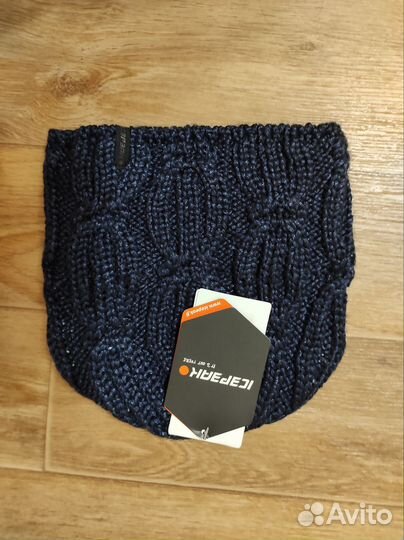 Шапка женская вязаная