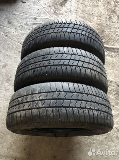 Pirelli P4000 205/60 R15