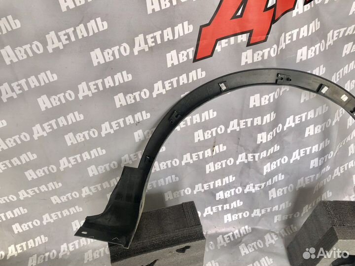 Накладка переднего крыла левого Ford Kuga 2