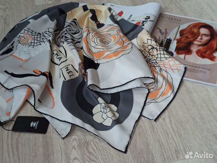 Белый платок Chanel ручная подгибка 3цв