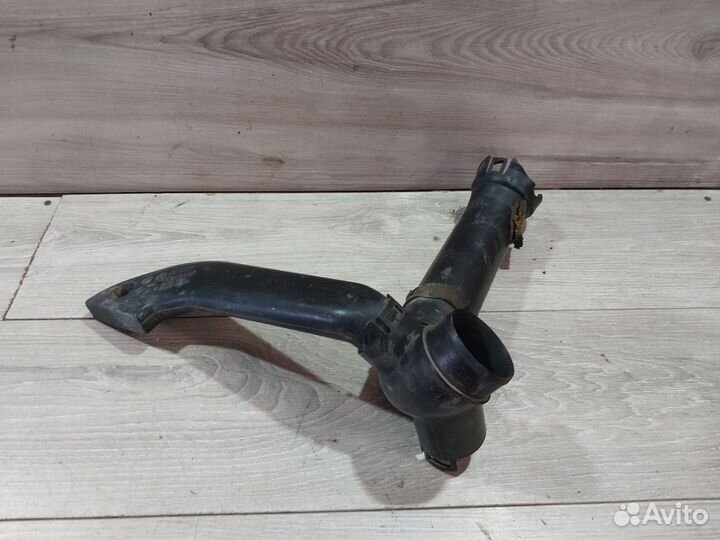 Патрубок воздушного фильтра Renault Megan 2