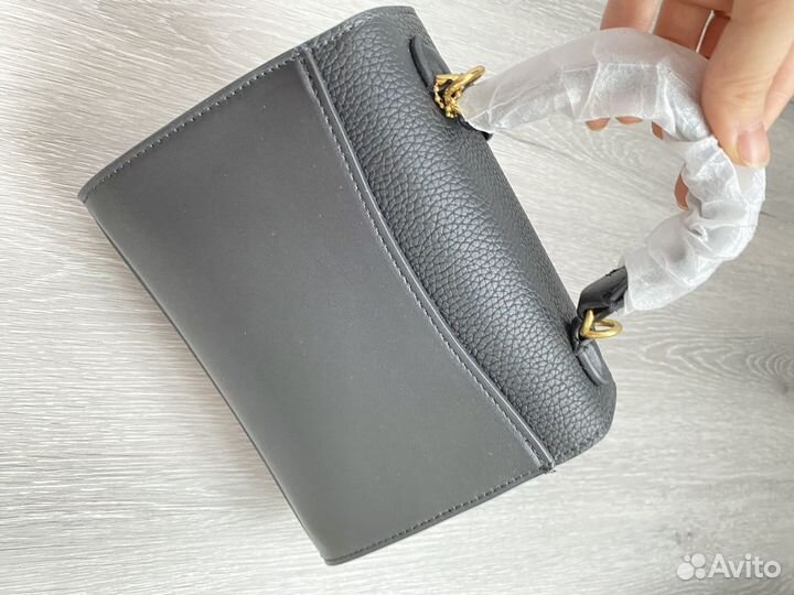 Скмка денска Coach