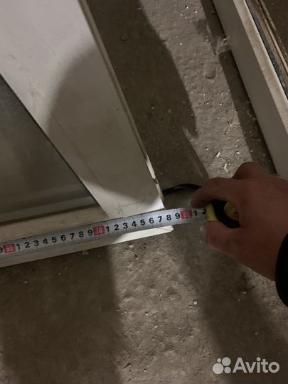 Пластиковое треугольное окно