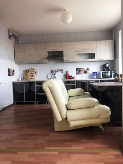 3-к. квартира, 79,5 м², 15/17 эт.