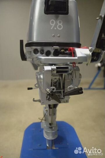 Лодочный мотор Sharmax (Шармакс) SM9,8HS витрина