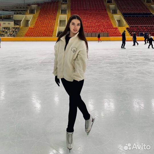 Тренер по фигурному катанию на коньках