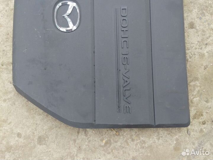 Декоративная крышка двигателя Mazda 6 GG 1.8