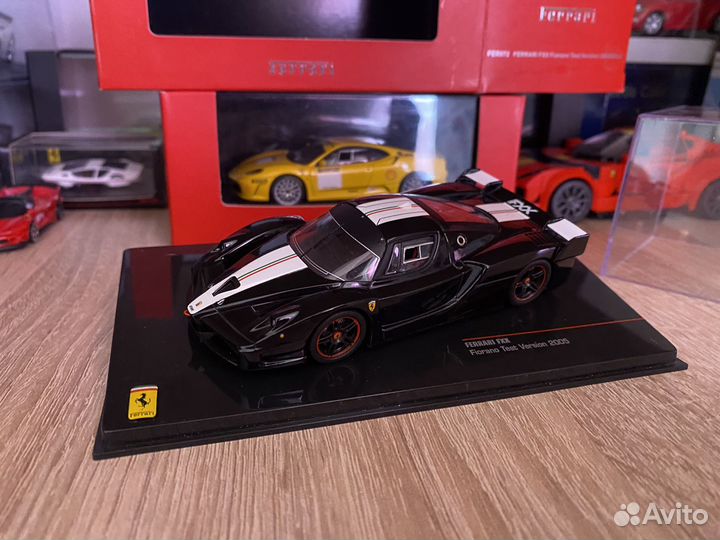 Ferrari FXX 1:43 ixo