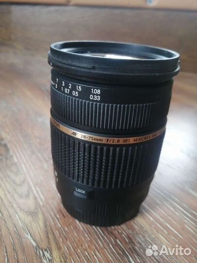Объектив Tamron 28-75mm 2.8 makro