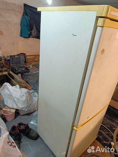 Холодильник Мир 101-5 Бирюса