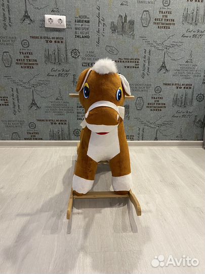 Детская качалка лошадь