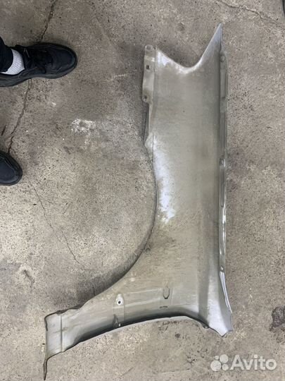 Крыло на hyundai accent