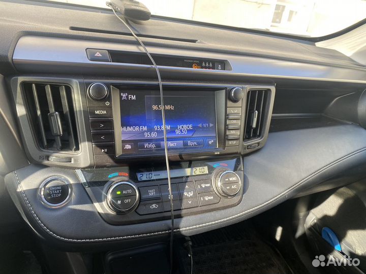 Toyota RAV4 2.5 AT, 2018, 124 000 км