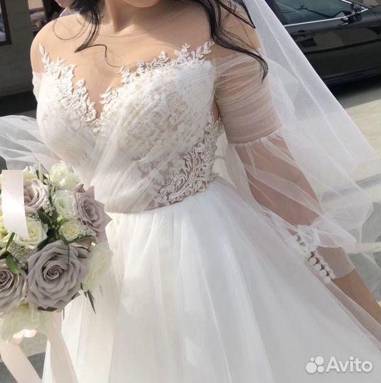 Свадебное платье