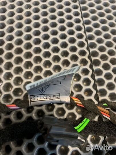 Проводка двери задняя правая Porshe Panamera 970