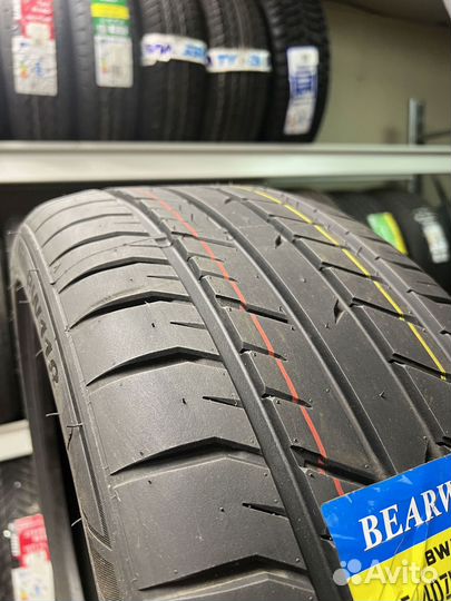 Bearway BW118 295/40 R20 87H