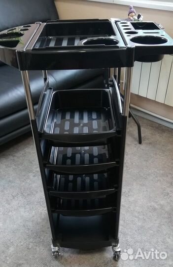 Тележка парикмахерская