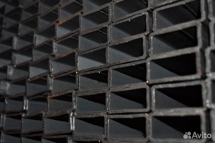 Труба профильная 70