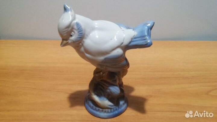 Птица статуэтка, фарфор.Нет сколов,трешин