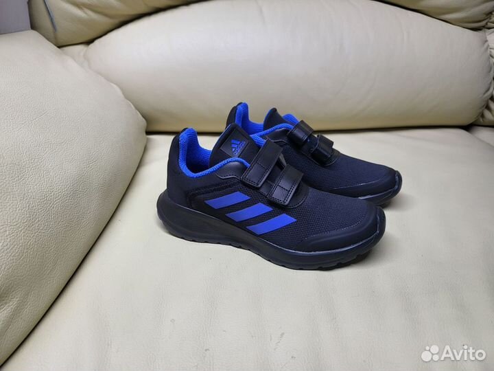 Кроссовки Adidas новые 35, 36, 36.5, 37, 38