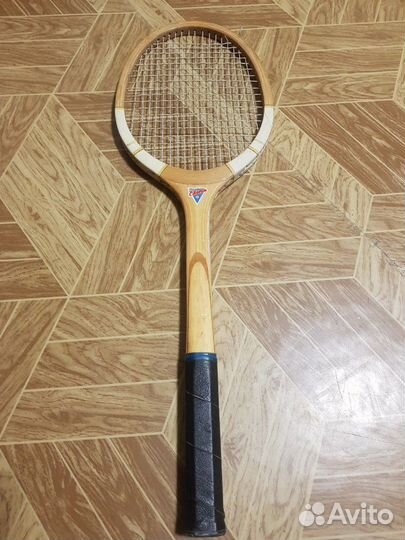 Ракетка для Большого тенниса