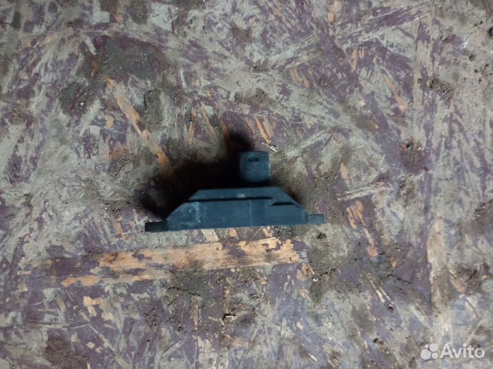 Датчик ускорения 0015428018 Mercedes-Benz S-Class