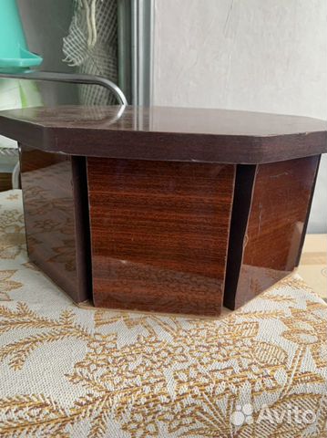 Подставки для цветочных горшков (вазонов)