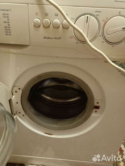 Продам стиральную машину на запчасти